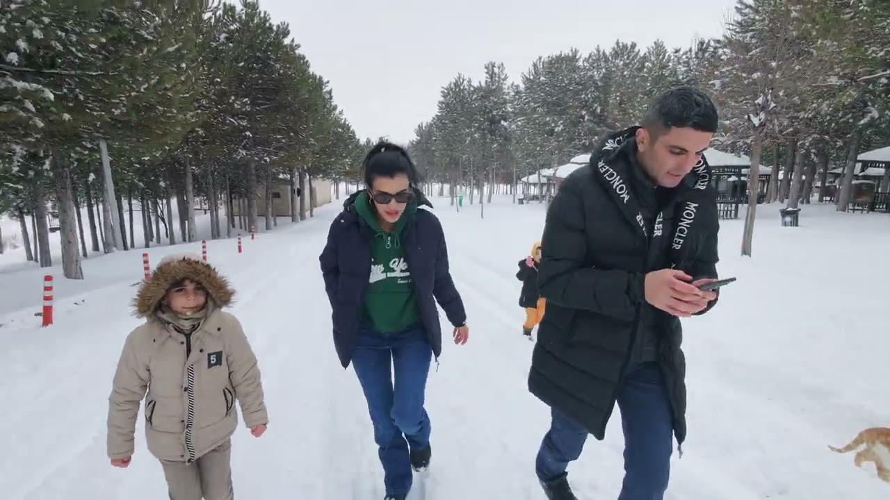 Aile yürüyüşü çip gölü