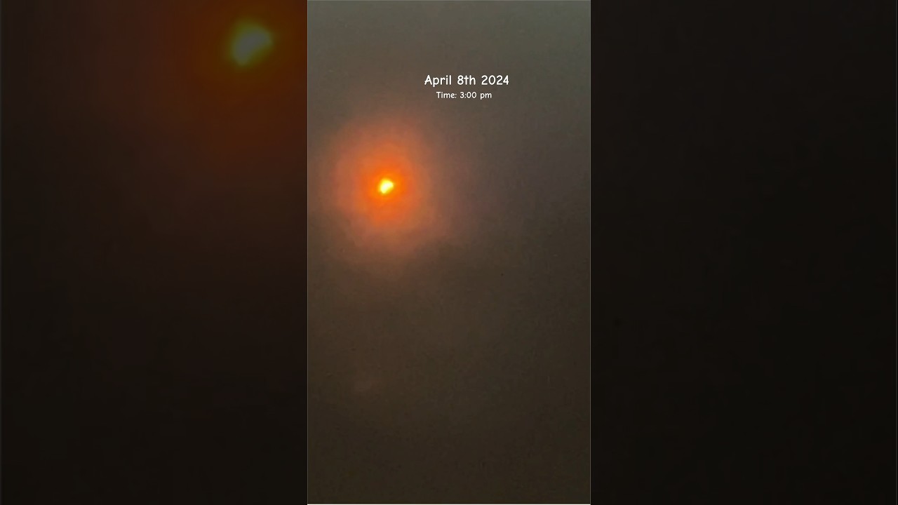 Solar eclipse 2024 in USA 🌘#islamic #viral #youtubeshorts