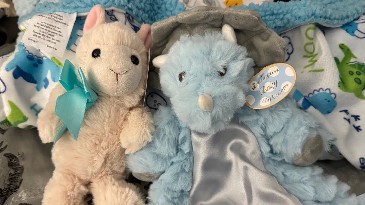 Happy Saturday w/a blanket reveal from @ashtenbryant4512 🤩