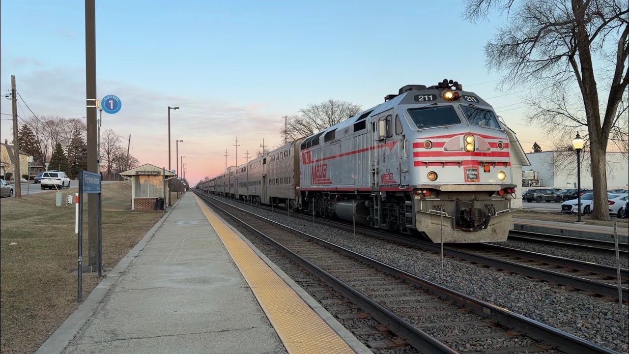 A Very Weird Complete Metra Evening Rush Hour Ft. Temporary Horn Zone At Fairview Avenue On 2/11/26