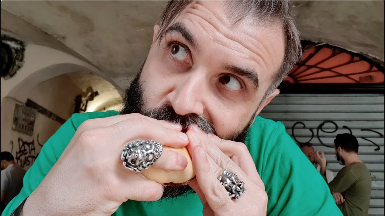 Genova: focacce, panini, varie ed eventuali | #TonnoInTour_Ep1 | Secondo giorno