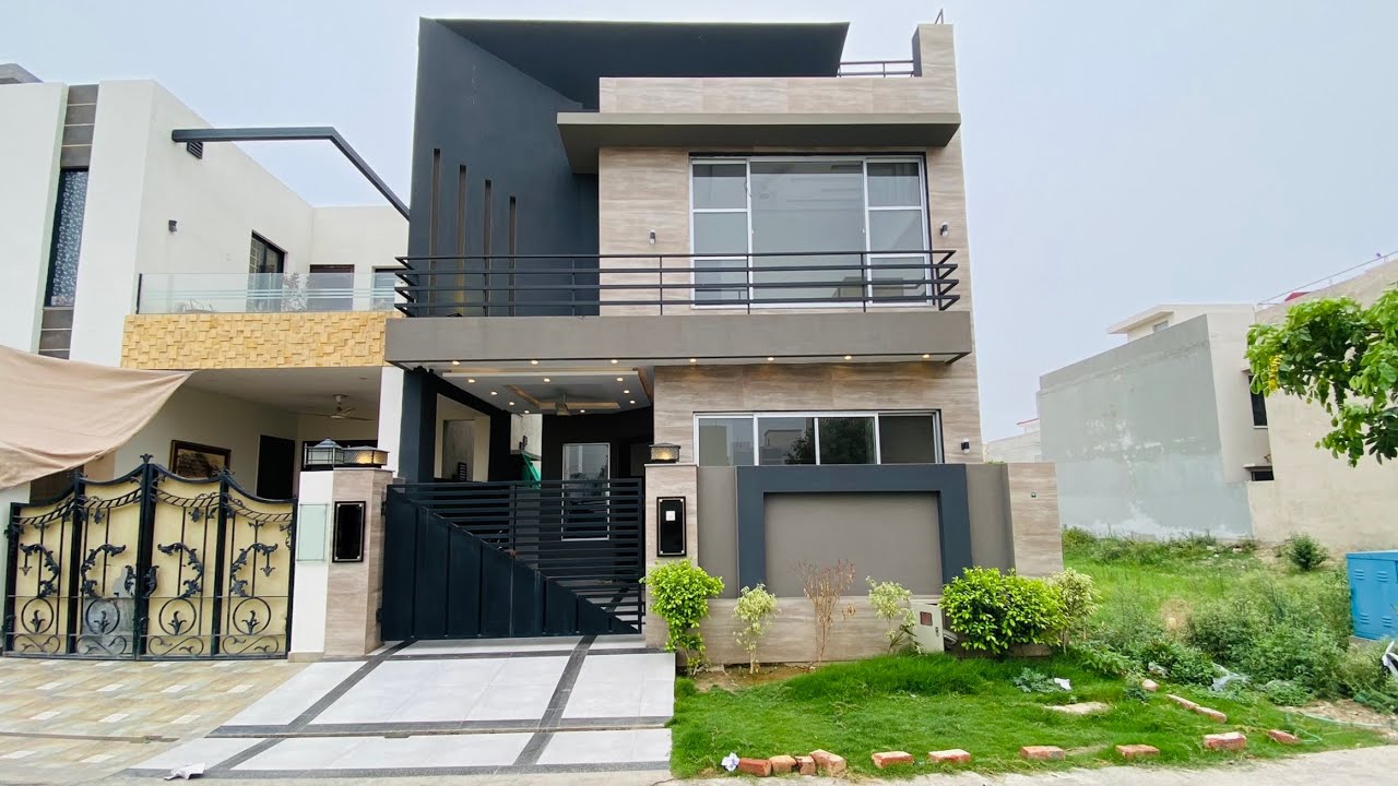 5 Marla Top Class Bungalow For Sale In DHA Phase 9 Lahore