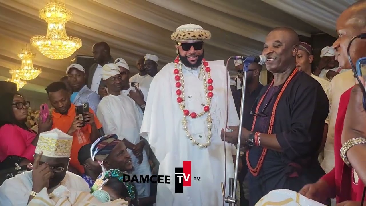 5STAR MUSIC BOSS E-MONEY DAZZLE ON STAGE WITH K1 DE ULTIMATE