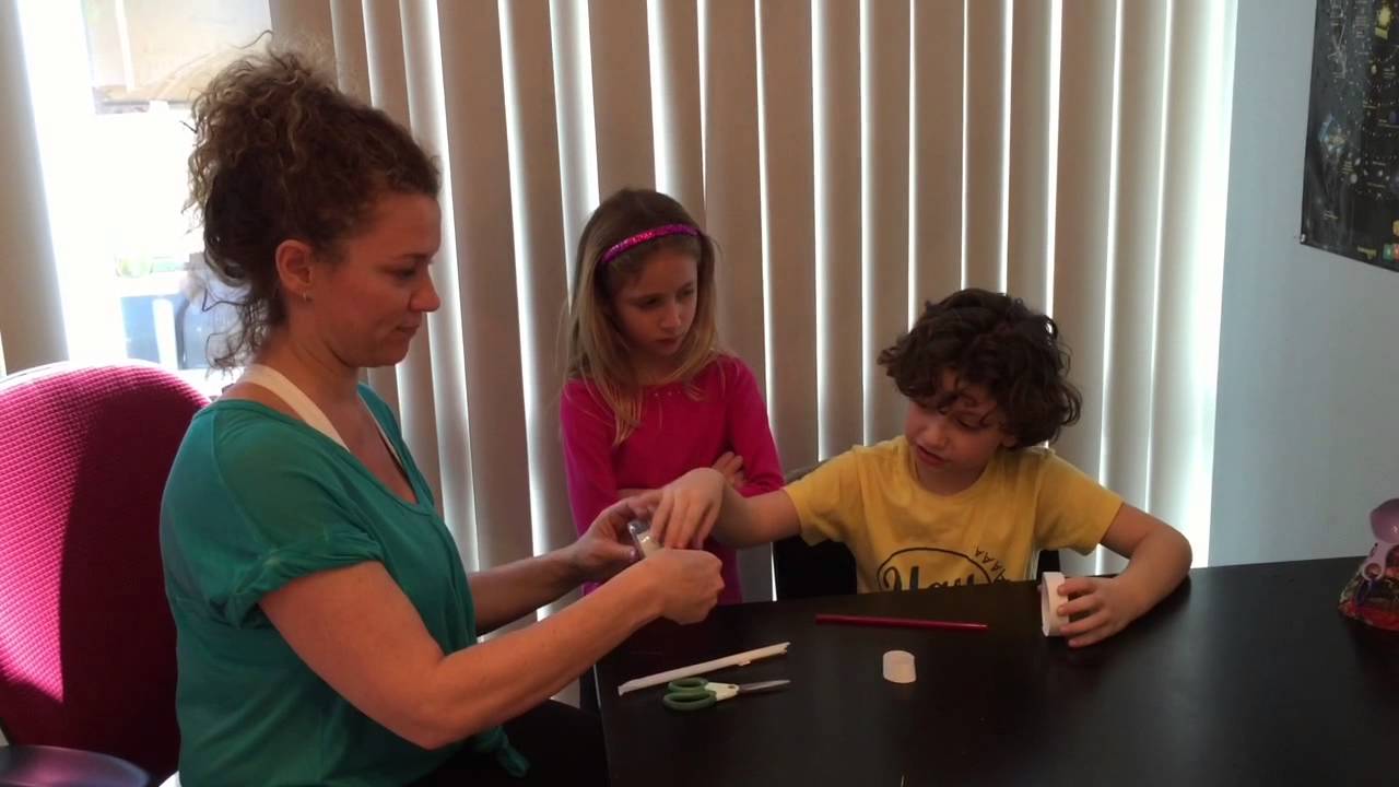 Auggie Makes a Super-Hoop Glider with Special Guest Assistant Elizabeth Blanchard & More