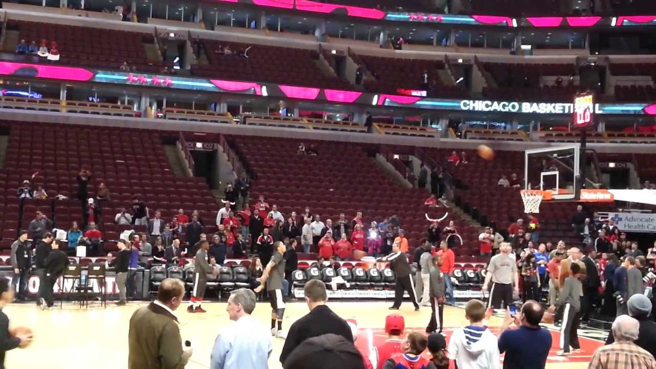 Derrick Rose Chicago Bulls Pre Game Warmup Before Toronto Raptors Game (Original) (HD)