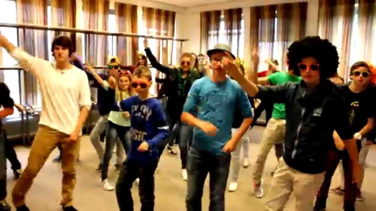 4XM LIPDUB Afrojack feat Spree Wilson - The Spark - Groep 1 - Zevenbergen