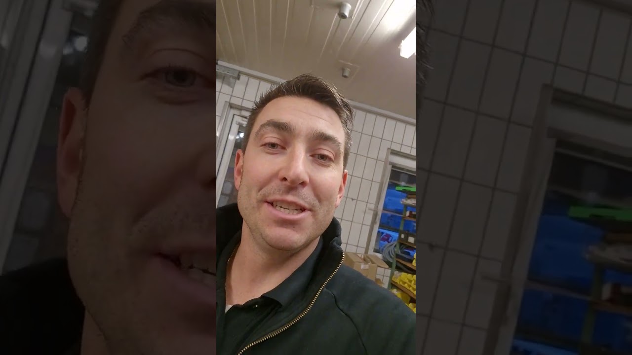 Das Geschenk ist vorbereitet, Arbeitspl&auml;tze f&uuml;r 2 neue Mitarbeiter wurden geschaffen! ⚡️💯