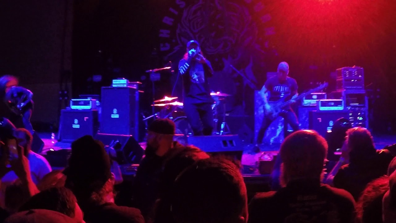 Currents - Into Despair (Live) [Christmas Burns Red Festival 2019]