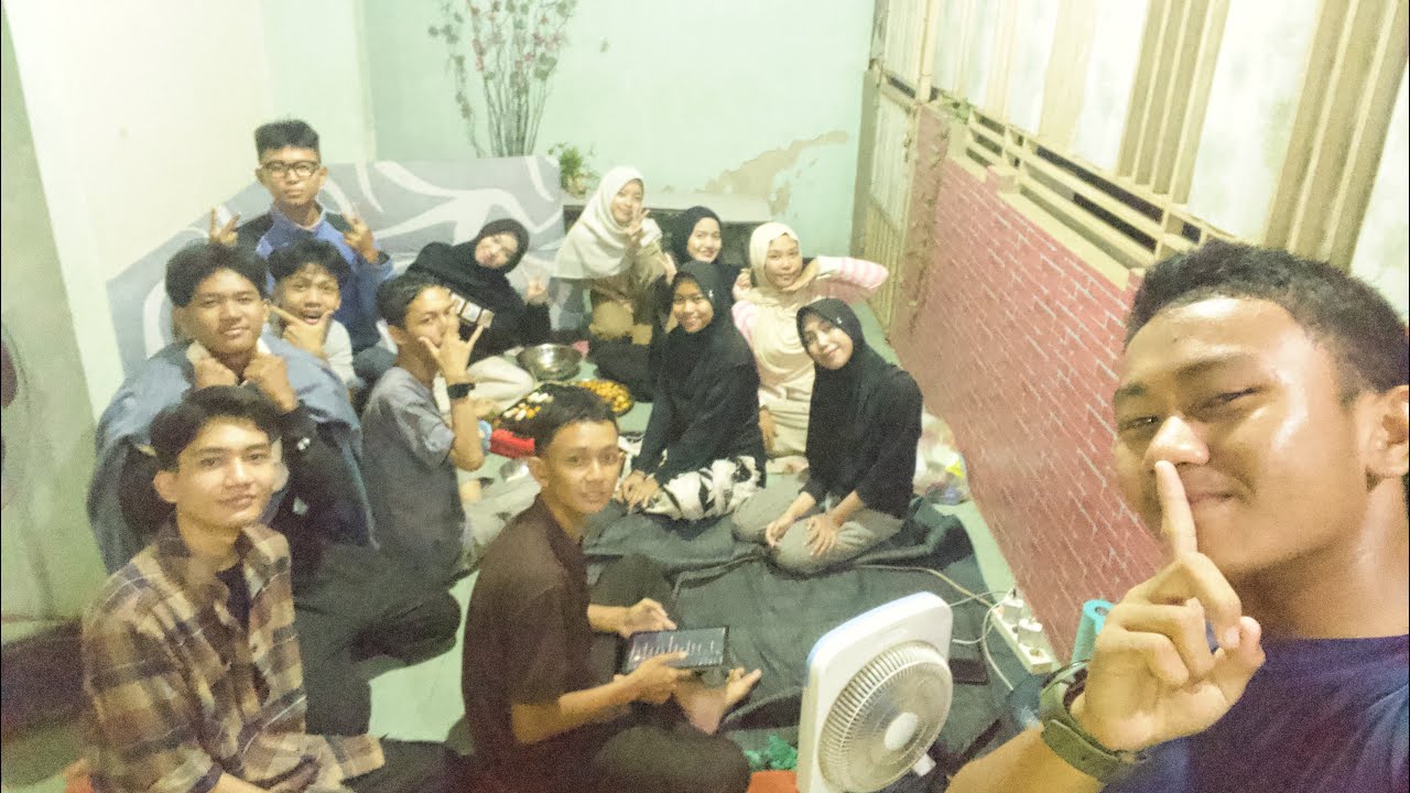 bakar bakar osis edisi taun baru telat dikit