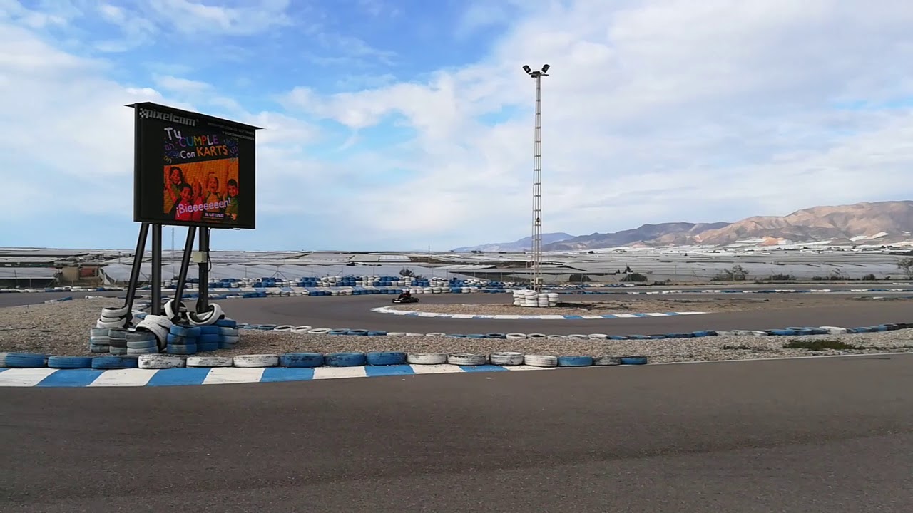 Frutero estrenando kart, Karting copo.
