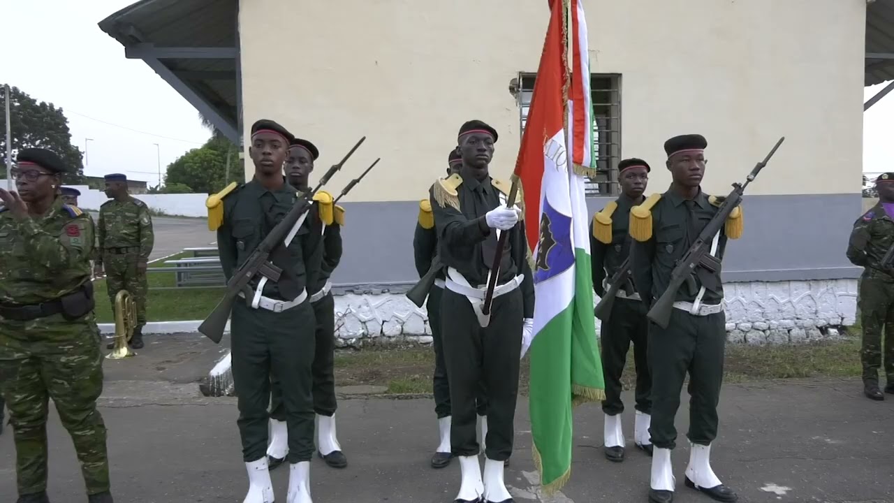 La 85è promotion des élèves de l’EMPT de Bingerville présentée au drapeau national