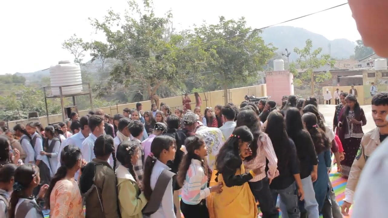Mast wali monika || School Ka Seen ||  MGGS Paduna Udaipur #viralvideo 