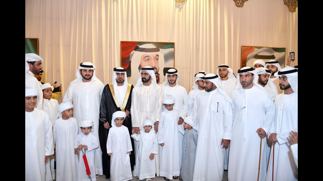 محمد بن راشد يحضر افراح المزروعي والسبوسي