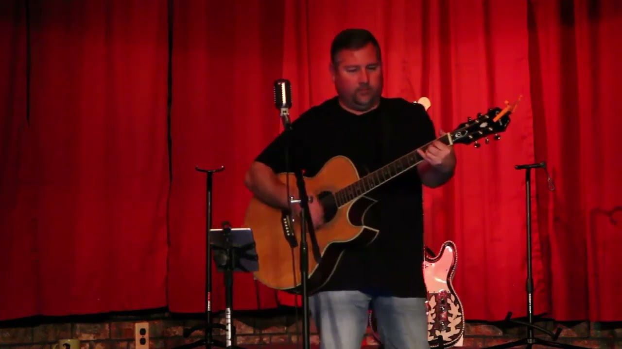 Dock Ballard sings That's All Right Elvis Presley's 85th birthday 2020