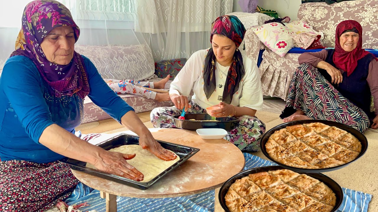 KAT KAT YAPTIĞIMIZ NENEM ESKİ KÖY EVİ BÖREĞİ YAPIMI ~ TEPSİ TEPSİ YAPILAN LEZZET DOLU BÖREK TARİFİ