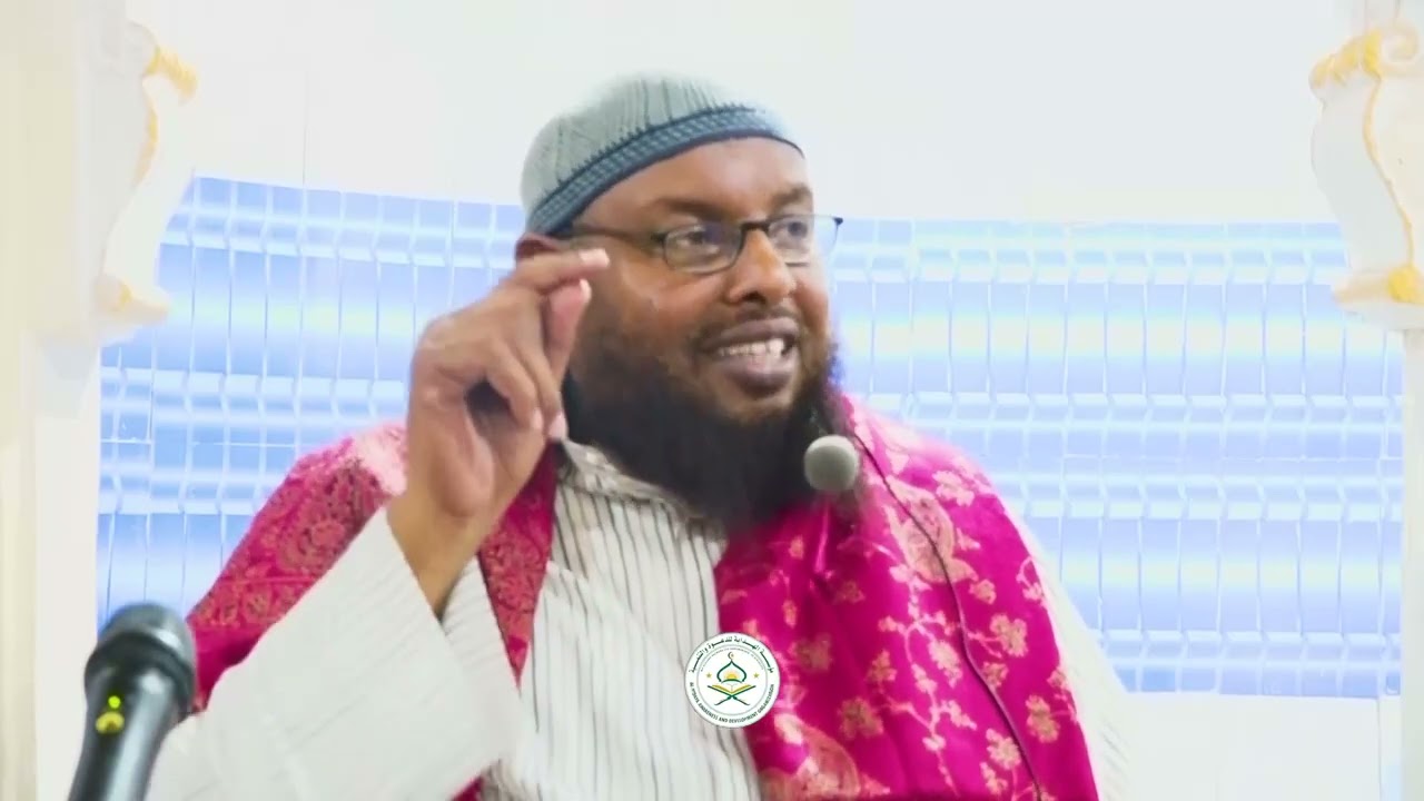 Dawarsiga shaqada laga dhigtay Sh Maxamuud Xalliike