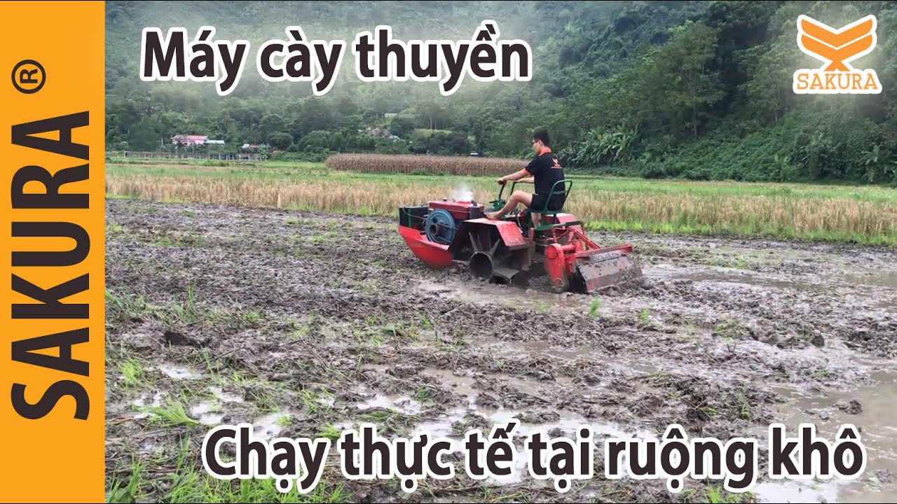 Máy cày thuyền Sakura D24 chạy dàn xới có đề. Máy cày đa năng mọi địa hình.
