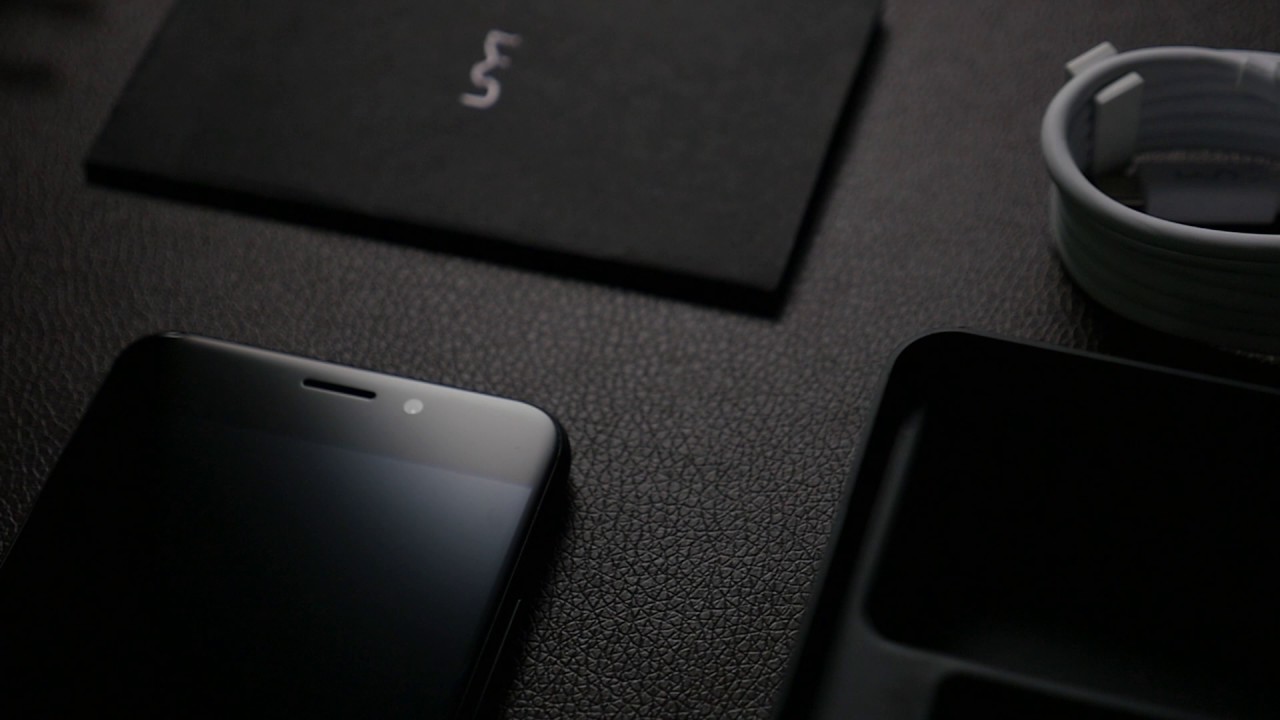 UMI Plus E :  World first Helio P20 6GB RAM Unboxing