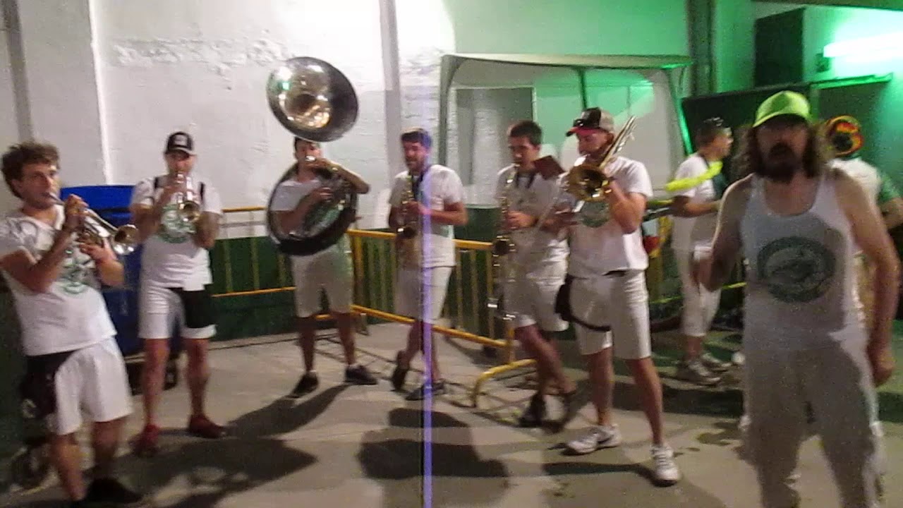 Charanga Plin Floid. Himno Peña Alegría Laurentina San Lorenzo 2019 Huesca
