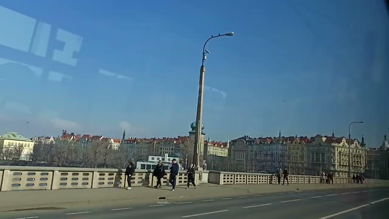 910. 28 2 2026. Praha 5. Маршрут автобуса 176.