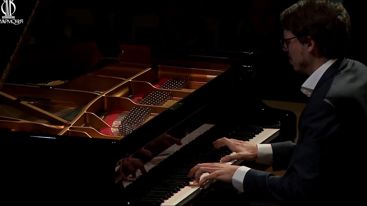 Lucas Debargue - Chopin Barcarolle F sharp major, Op. 60