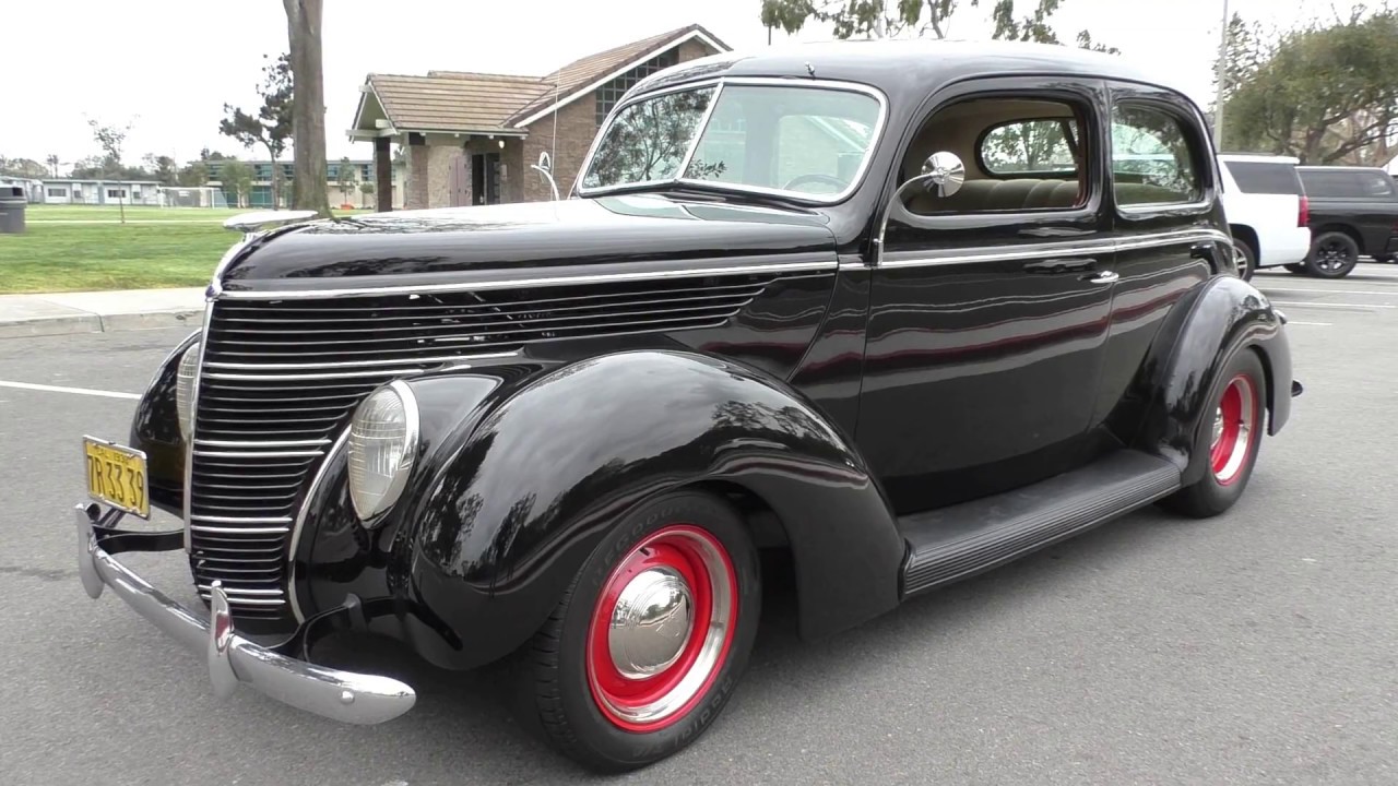 1938 Ford 2DR Bustle Back Sedan Retro-Rod Flathead V8 (SORRY SOLD)