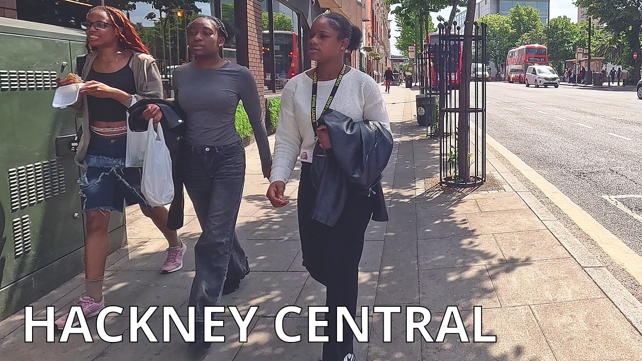 HACKNEY CENTRAL, MARE ST, Town Centre Walk, Spring Friday Afternoon / London E8 – N102 [4K]