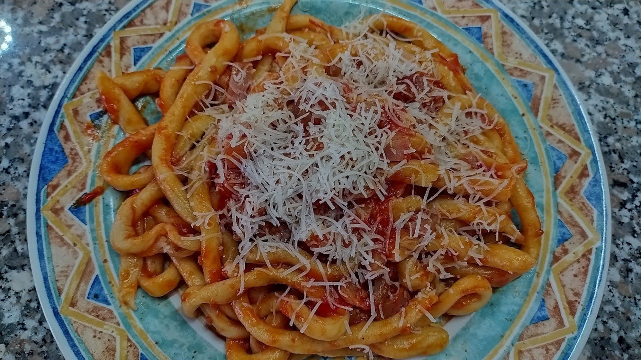 umbrichelli fatti a mano ...... all'amatriciana