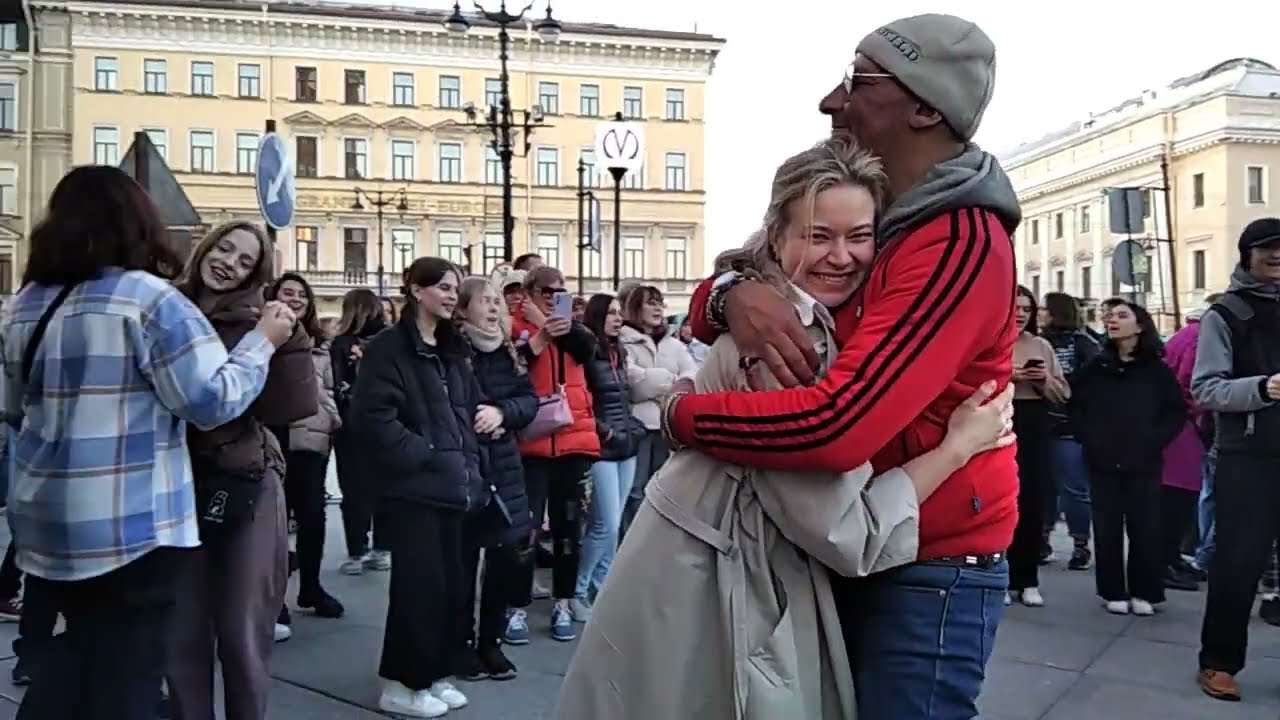 УЛИЧНЫЕ МУЗЫКАНТЫ СПб,гр.АЙДАХО(29) 28.04.23.