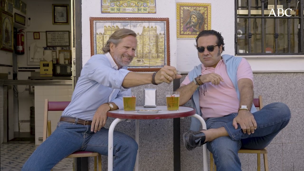 Los Compadres: «Los tiesos veranean en la casa de la playa de la suegra»