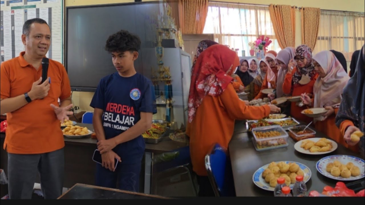 VLOG M ATHAR EDISI DI SEKOLAH BERSAMA BAPAK DAN IBU GURU‼️