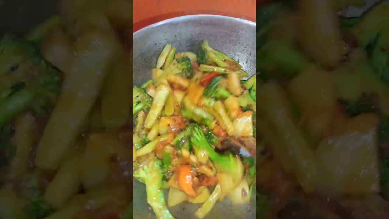 ब्रोकली अनि आलु को सब्जीको रेसिपी