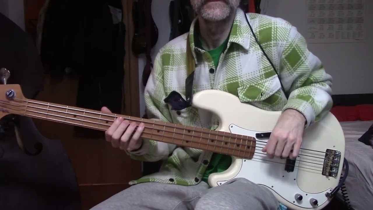 ISOLATED BASS TRACK for Billy Green & The Love Machine - Tubular Bells (bass cover)