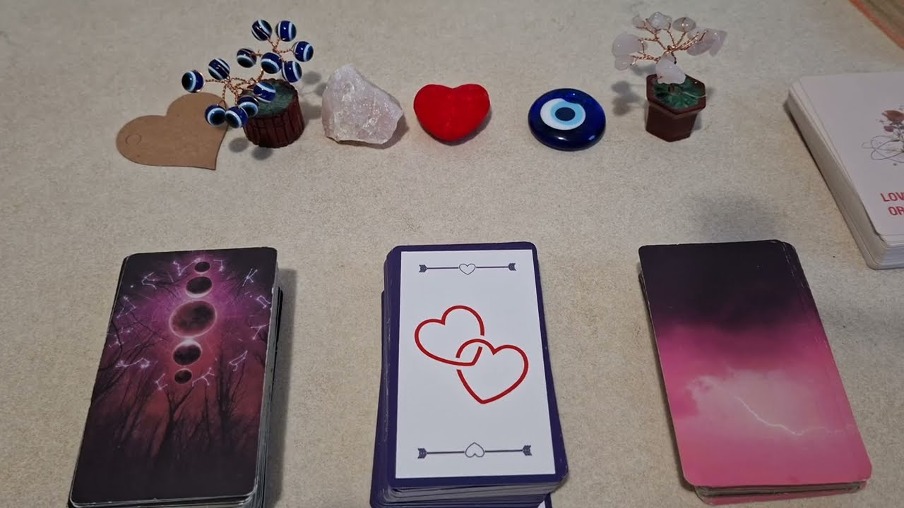 💌 CINE E OBSEDAT DE TINE IN SECRET? CE NU ITI SPUNE. CE VA FACE IN  30 DE ZILE. TAROT ATEMPORAL.✨️