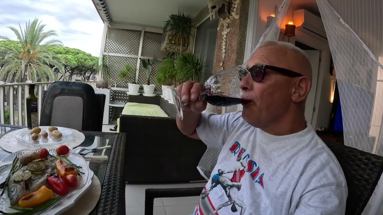 Карася-зубаря в духовке готовим-ПО.Jewish sports in the sea + fish is healthy!Sport pesce italiano