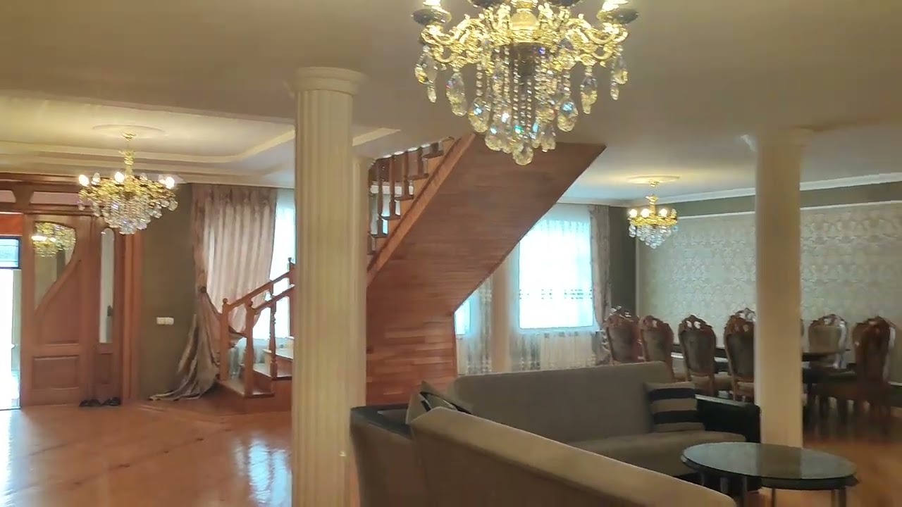 Balakəndə mərkəzdə əşyalı heyet evi satılır   əlaqə 0503693002 0554693002 vatsap