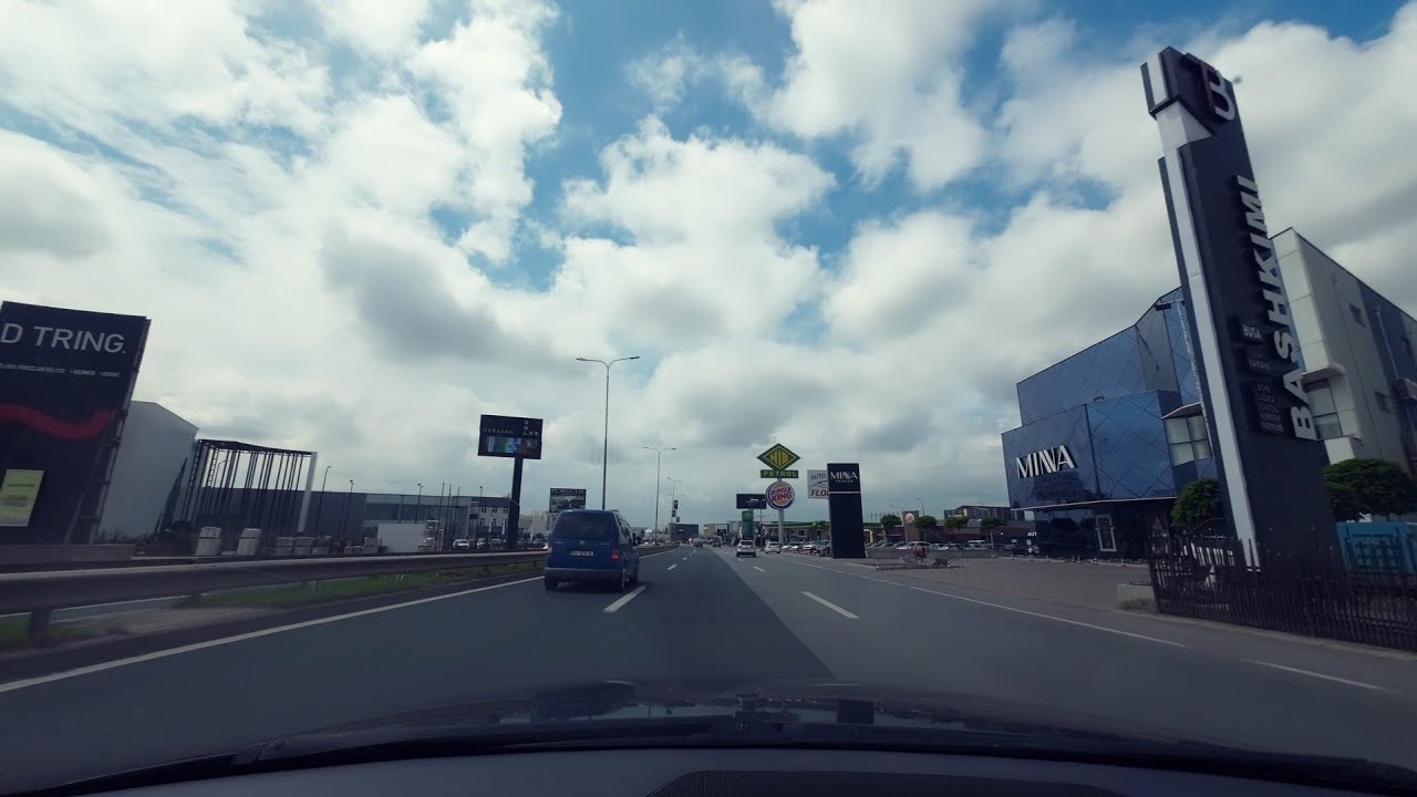 Rruga Fush&euml; Kosov&euml; - Prishtina Mall