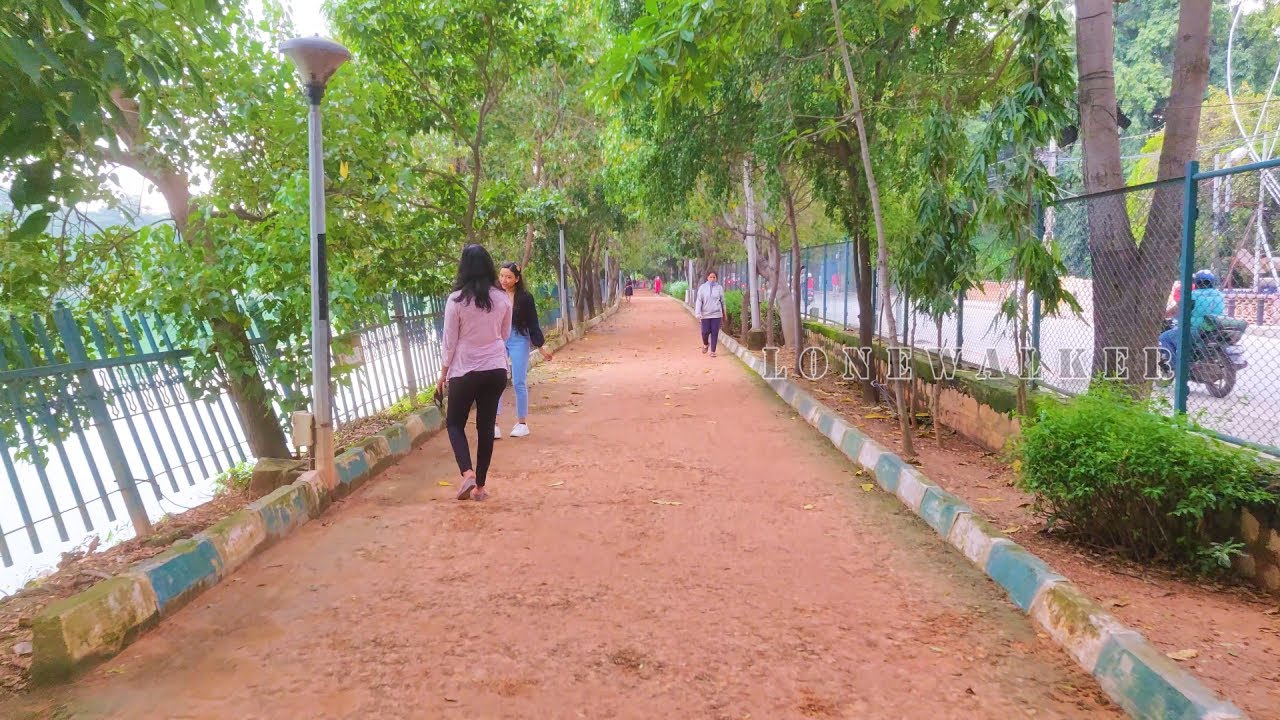 Bengaluru's Halasuru Lake | Ulsoor Lake | Lone Walker Bengaluru [4K] ASMR | October 2021 | INDIA