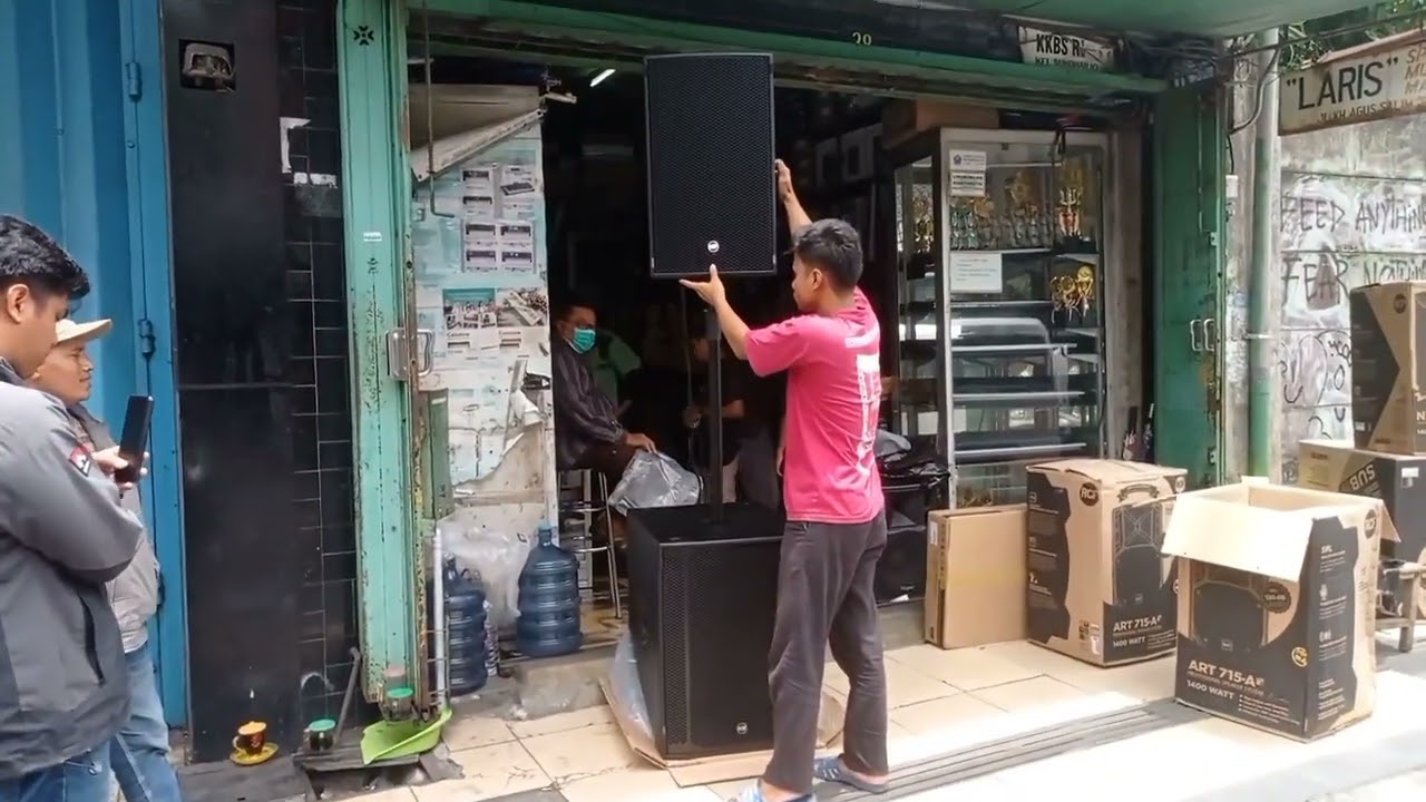 TESSS...  SPEAKER AKTIF RCF  NX 45 A 1400WATT & SUB 8003 AS ll 2200WATT