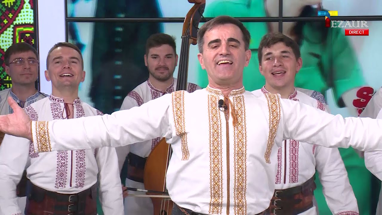 Nicolae Gribincea și Ansamblul Etnofolcoric Plăieșii - Păhăruț cu floricele | Tezaur TV 2021