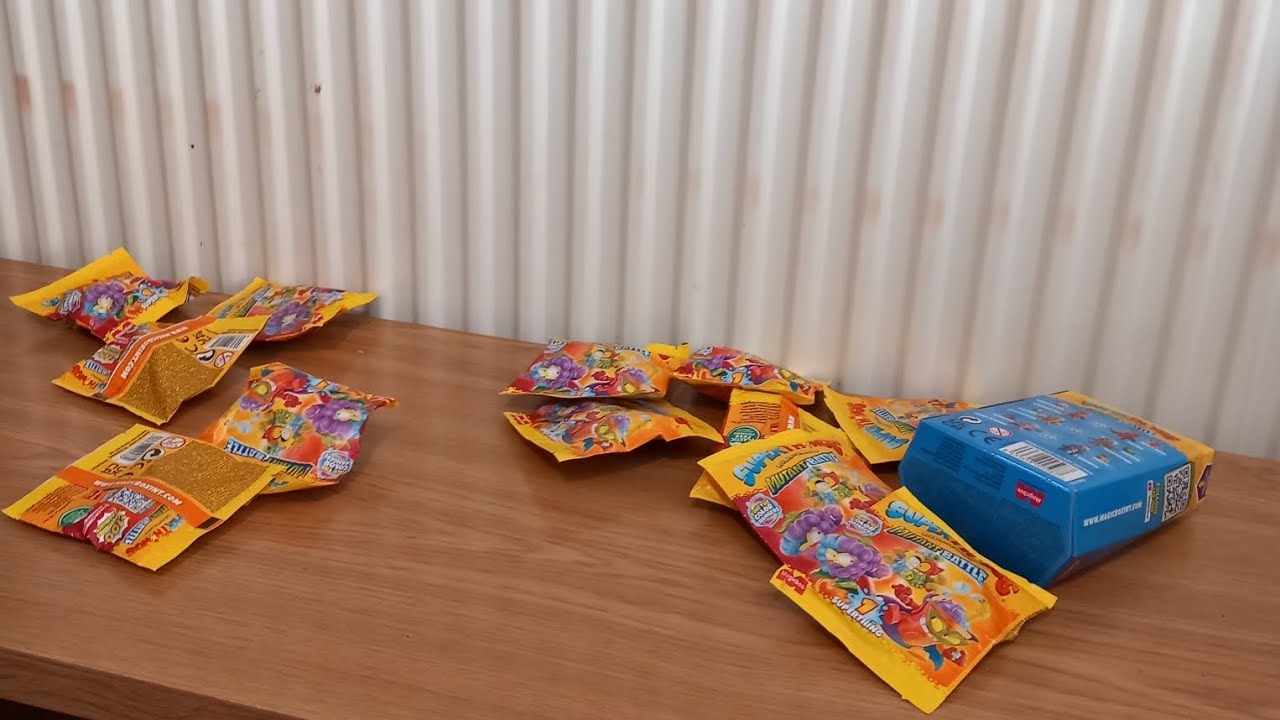 The first ever Superthings Mutant Battle Unboxing on YouTube!