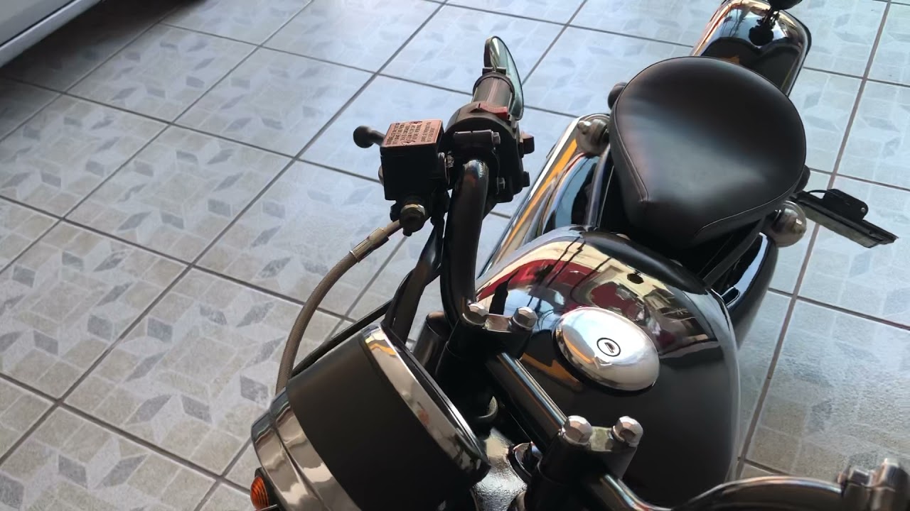 Suzuki Intruder 250 bobber