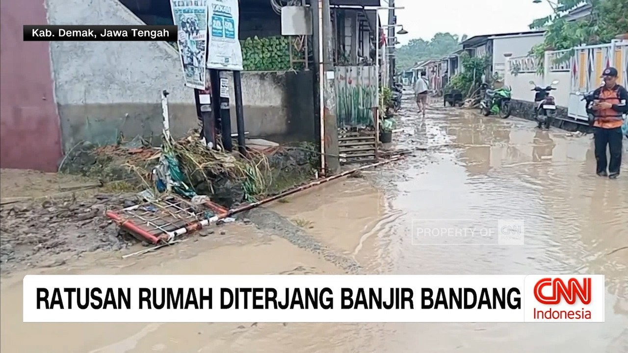 Ratusan Rumah Diterjang Banjir Bandang di Demak