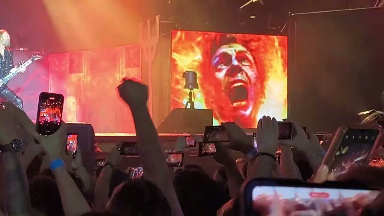 Judas Priest - Clarionissa + Panic Attack (Live in El Salvador)