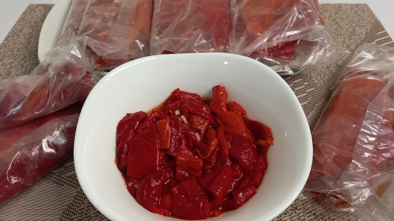 PEČENE CRVENE PAPRIKE SA BIJELIM LUKOM-NAJBOLjA ZIMSKA SALATA - ROASTED RED PEPPERS WITH GARLIC