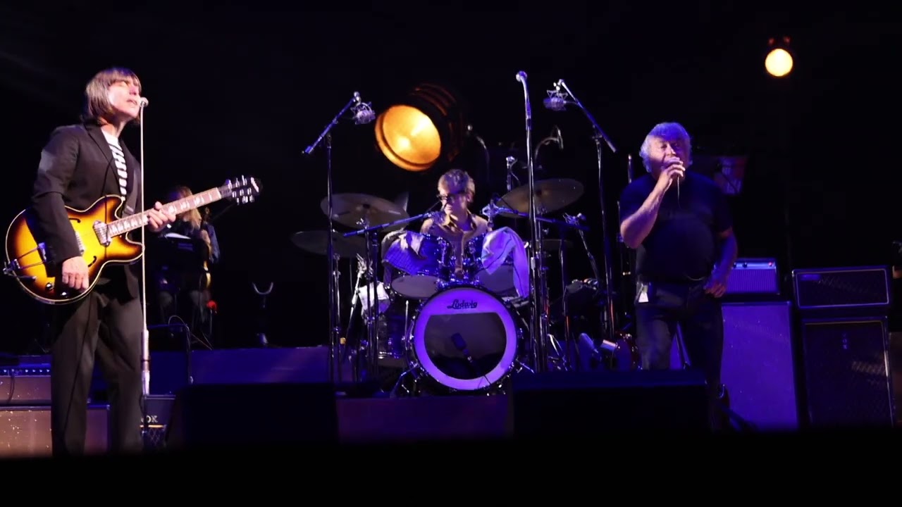 The Analogues - Tomorrow Never Knows - Birmingham Symphony Hall