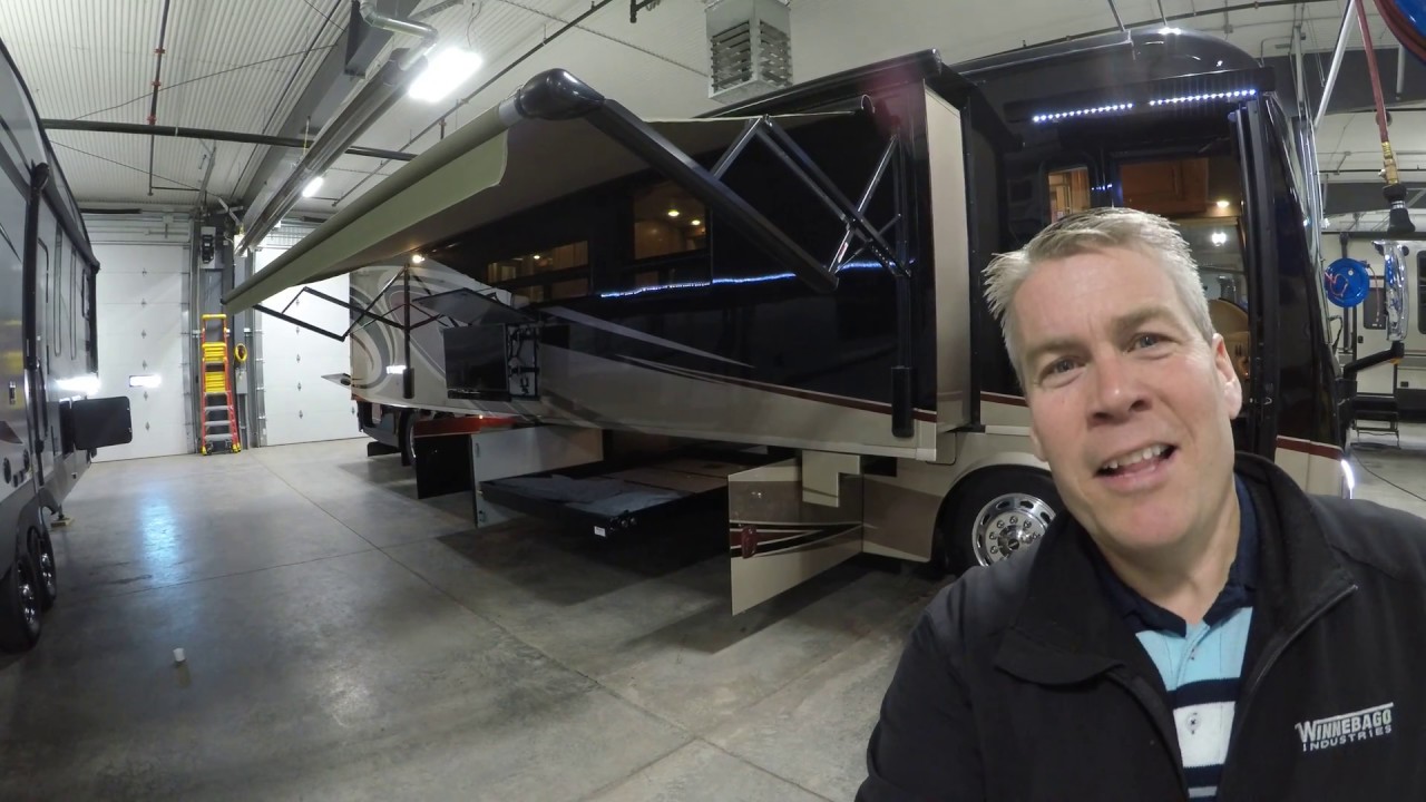 2016 Itasca Meridian 42E Diesel Pusher Motor Home with only 26,000 Miles!