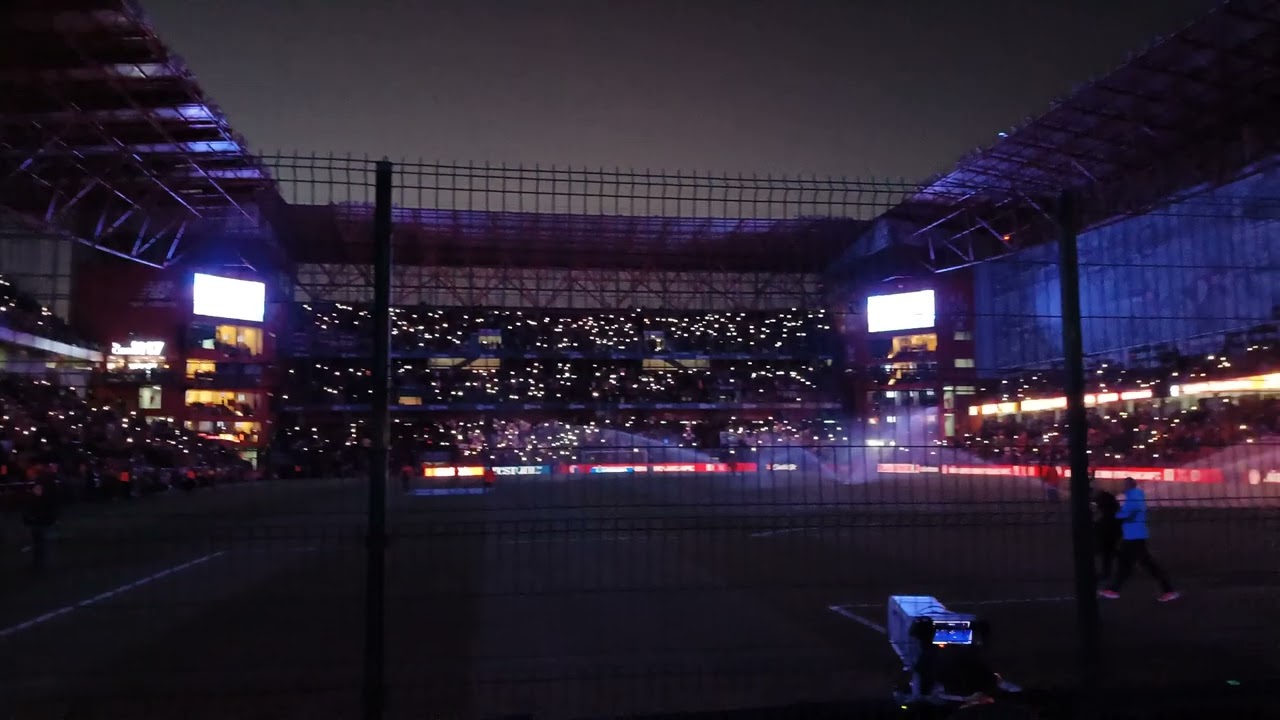 la cumbia de los trapos - Estadio Nemesio Diez - Toluca vs Monterrey.