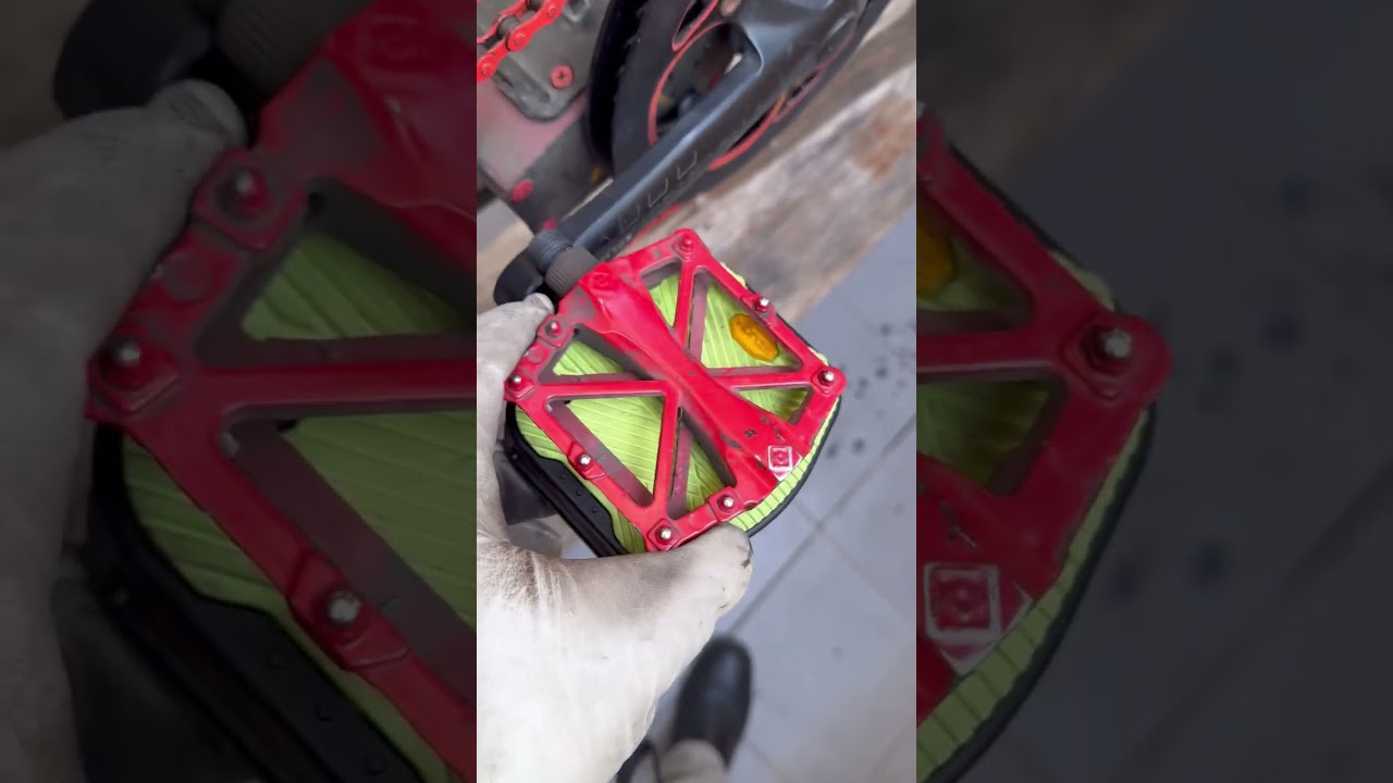 Lime green pedal with Vibram grip!