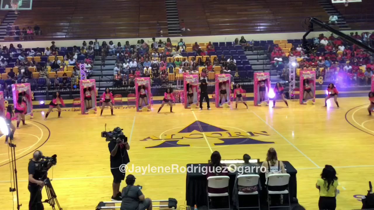 Dancing Dolls Barbie Creative (My Big Oops at the end 😭😂🤣)